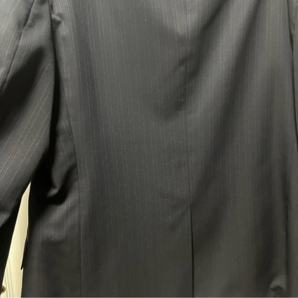 Haggar Men’s solid Blazer - Picture 4 of 10